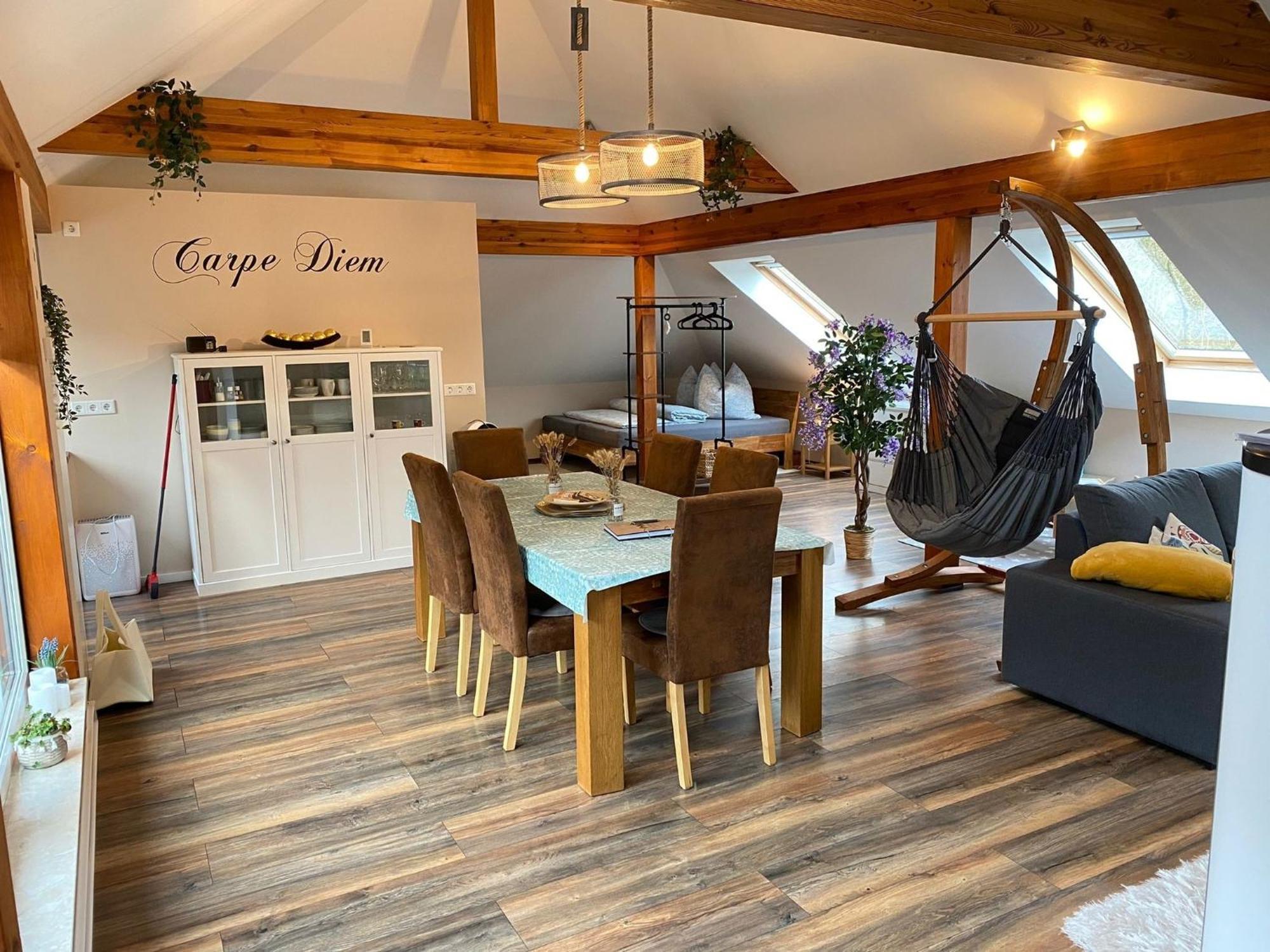 Ferienwohnung Am Waldesrand - Garten, Terrasse, Grill, Luftkuehler, Massagesessel, Kinderspielecke, Spielekonsole Cottbus Eksteriør billede